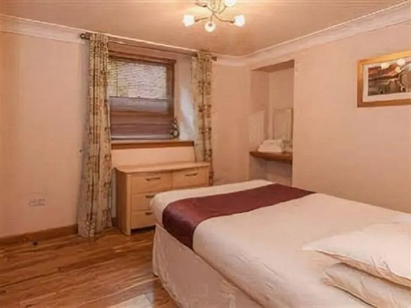 Highland Aberdeen City Centre Hotel