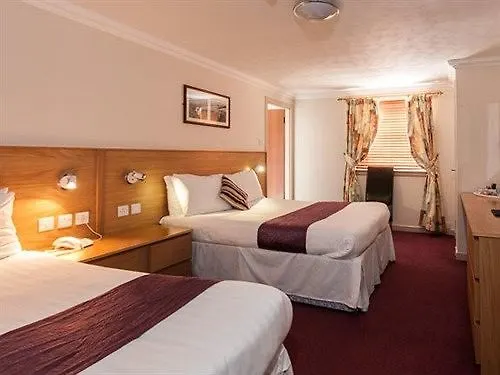 Highland Aberdeen City Centre 3*,